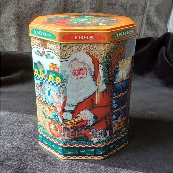 Vintage 1995 Andes Mints Collectible Christmas Tin - Picture 1 of 7